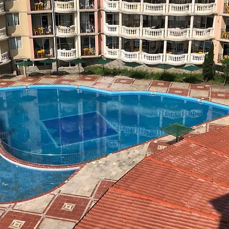 2 Bedroom Komplex Andalusia Elenite With Terrasa And Sea Daire Sveti Vlas
